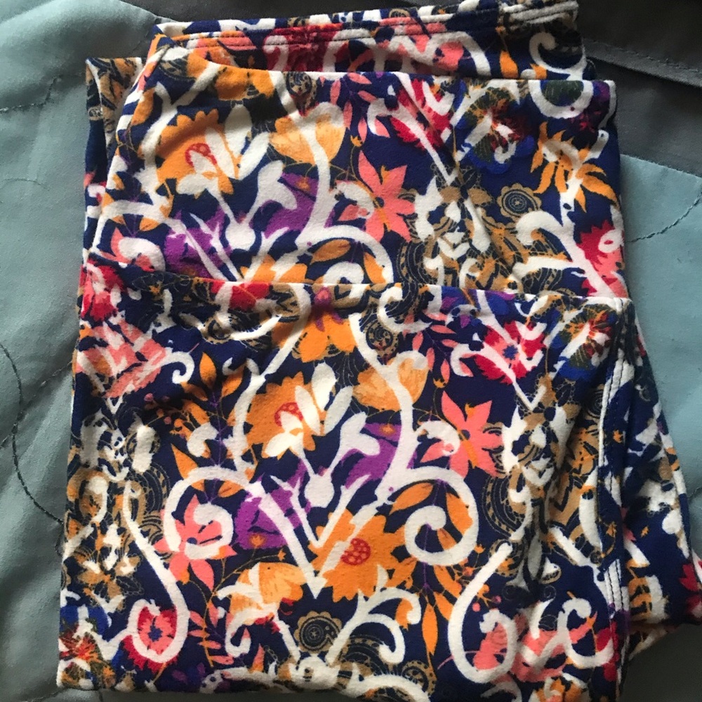 Lularoe super cute design